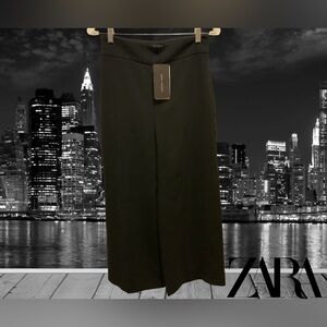 NWT ZARA WOMAN Deadstock Black Pleated Wide Leg Pants Culottes Size S